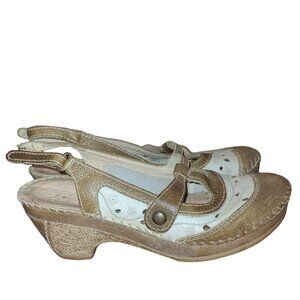 All in Motion Mary Jane Sling Back Shoes Women's size 38 with edged heel